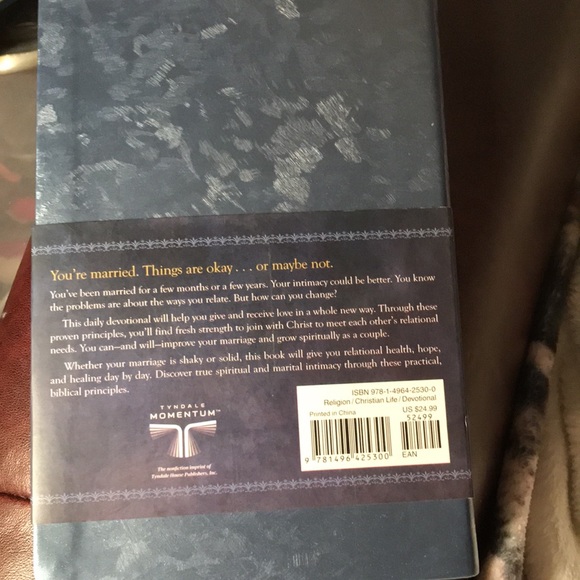 The One Year Devotions For Couples Book NWT - Picture 2 of 2